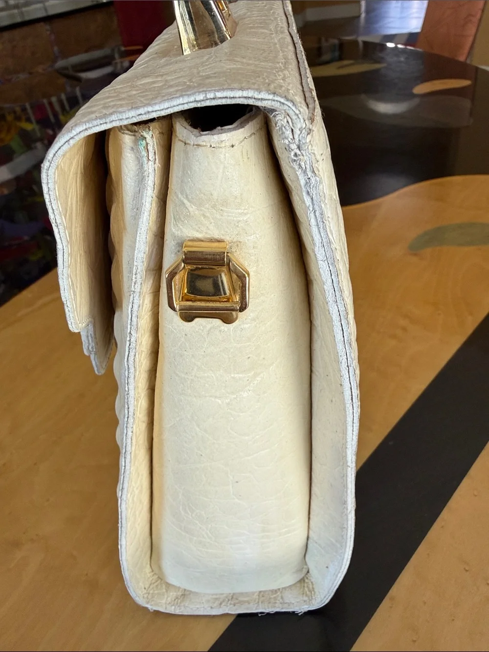 Elke Sommer Leather Classic Cream Croc-Embossed Top-Handle Collectable Bag